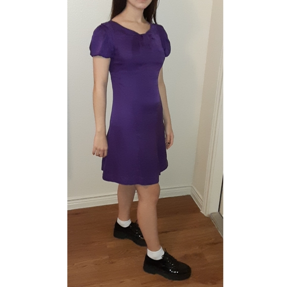 Banana Republic Dresses & Skirts - Y2K Silk Dress Sz 2 Banana Republic